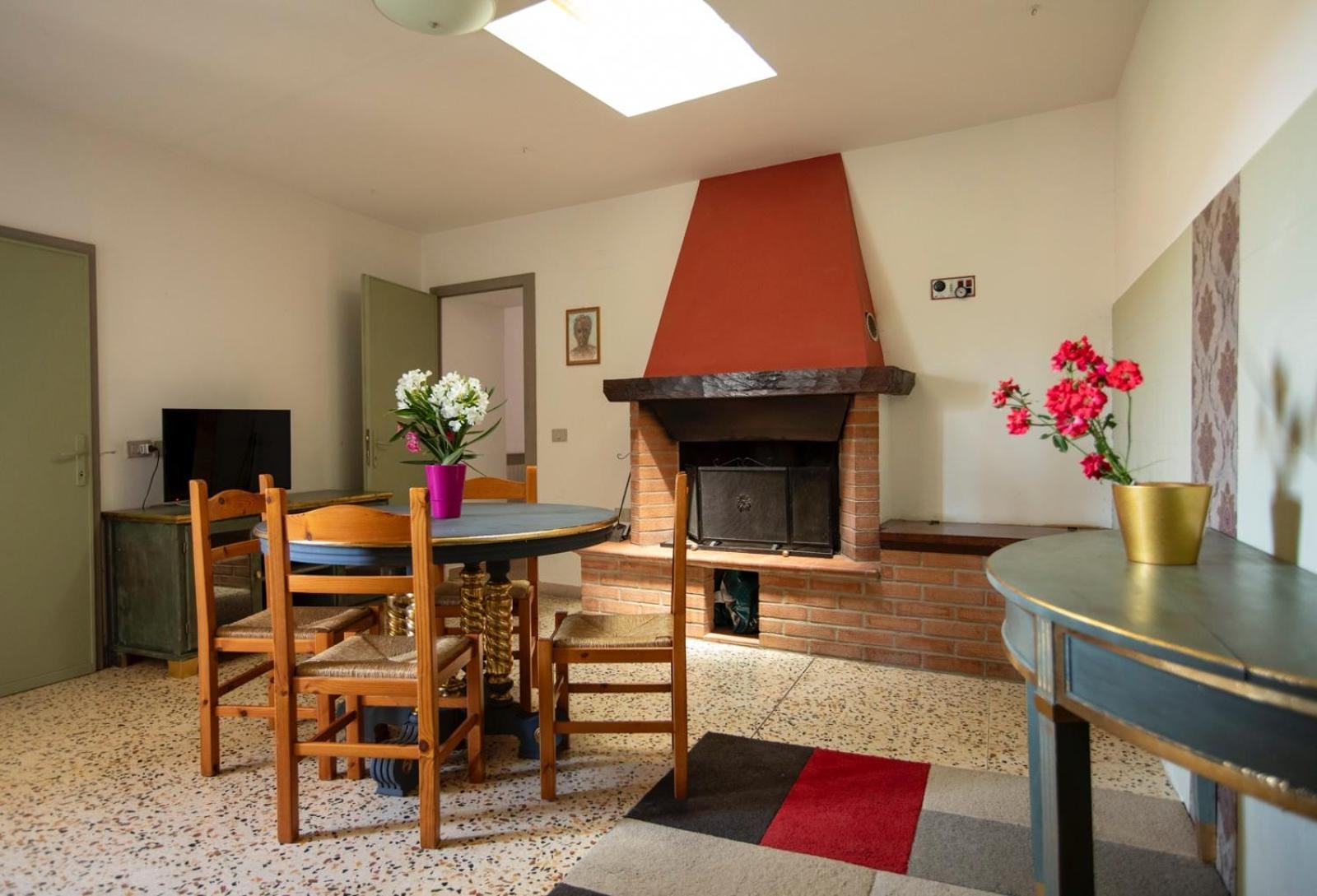 Agriturismo Podere Acqualoreto ภายนอก รูปภาพ